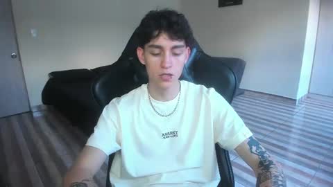 Snapshot of it_jhon chatting on 26, 6, 2026 Jhon online show from 26, 6, 2026