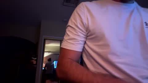 Snapshot of italianmaskedwhore chatting on 6, 2, 2025 RIZZO online show from 6, 2, 2025