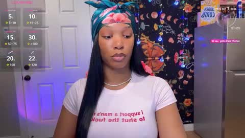 Snapshot of italybankz chatting on 5, 10, 2025 italybankz online show from 5, 10, 2025