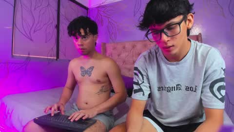 Ithan and Friends online show from 6, 3, 2025