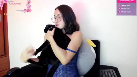 Angelica online show from 8, 3, 2025