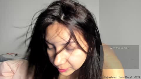 Jessi online show from 21, 12, 2024