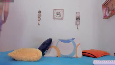 Miley hurtado online show from 16, 12, 2025