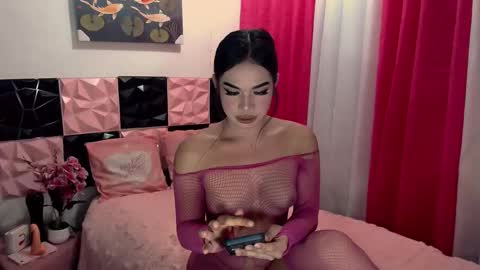 Snapshot of itsme_anastasia69 chatting on 20, 10, 2025 Anna online show from 20, 10, 2025