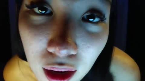 itsmehotqueen online show from 16, 4, 2026