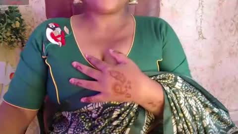 Snapshot of itsmiradesire chatting on 8, 7, 2026 Mira online show from 8, 7, 2026