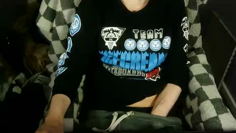 itsnotliam834 online show from 19, 11, 2025