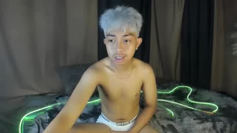 Snapshot of itsyourcummerboy_xx chatting on 18, 5, 2026 Kyle online show from 18, 5, 2026