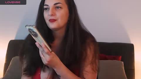 Snapshot of itsyourlady chatting on 6, 12, 2024 Melissa Khaan online show from 6, 12, 2024