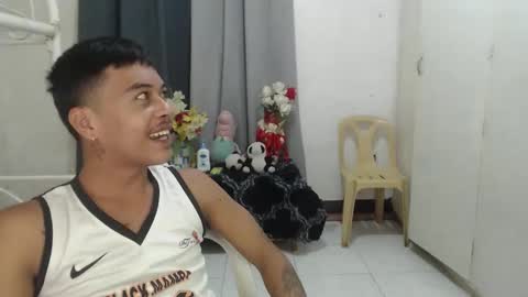 Snapshot of itzme_jhonfred chatting on 11, 5, 2026 Jhonfred online show from 11, 5, 2026