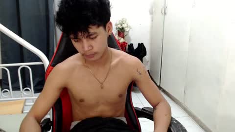 Snapshot of itzme_john chatting on 27, 6, 2026 itzme_john online show from 27, 6, 2026