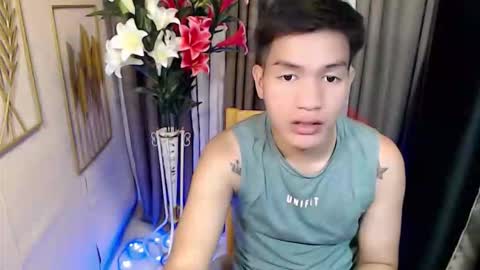 itzme_urnaughtyangelo online show from 2, 4, 2026