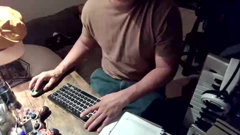 ivanharos1 online show from 30, 5, 2026
