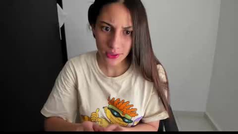 ivanna_essis online show from 10, 1, 2025