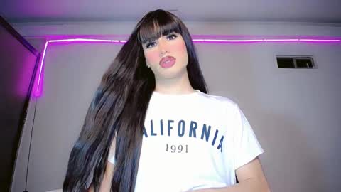 ivannahot23 online show from 20, 1, 2025