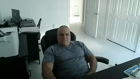Snapshot of ivanny10 chatting on 14, 10, 2025 ivanny10 online show from 14, 10, 2025