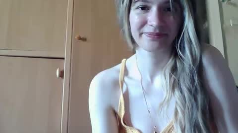 Snapshot of ivetta911 chatting on 21, 5, 2026 ivetta911 online show from 21, 5, 2026