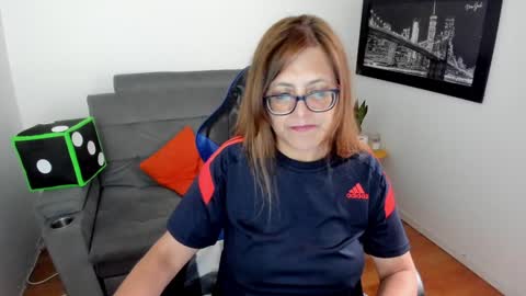 Snapshot of ivette_shaira chatting on 30, 1, 2025 IVETTE online show from 30, 1, 2025