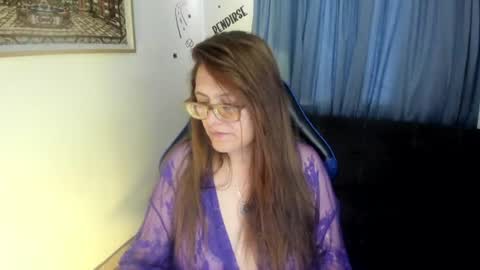 Snapshot of ivette_shaira chatting on 30, 6, 2026 IVETTE online show from 30, 6, 2026