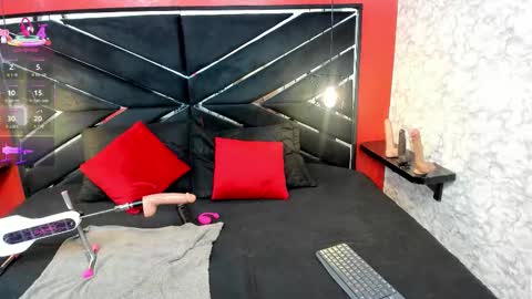 Snapshot of ivisbouncyass chatting on 11, 11, 2025 Ivis online show from 11, 11, 2025