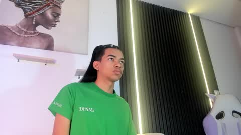 Ivon online show from 28, 11, 2025