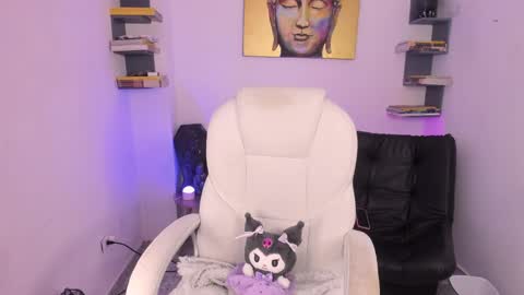 Ivonne  online show from 17, 10, 2025