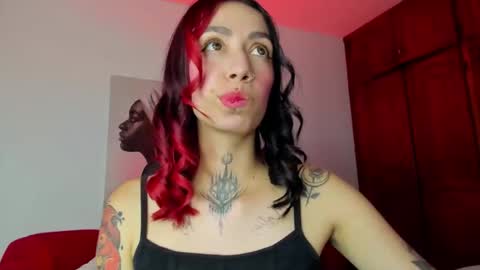 Ivonne  online show from 17, 12, 2025