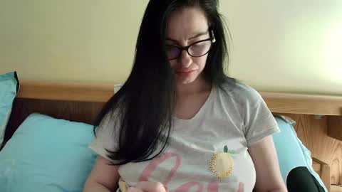 Ivory online show from 17, 12, 2024