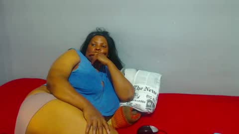 IVORYTITS48 online show from 8, 3, 2025