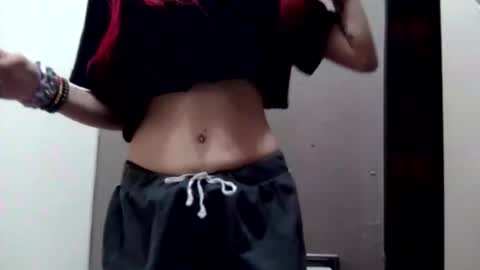 Snapshot of ivorytrixx chatting on 17, 1, 2026 ivorytrixx online show from 17, 1, 2026