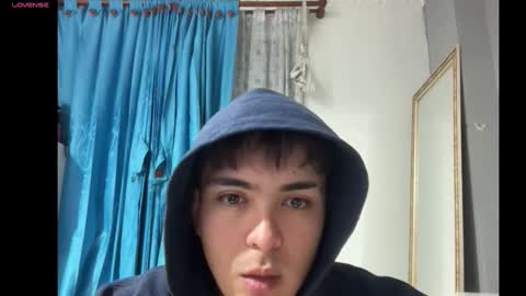 Snapshot of ivy_0000 chatting on 19, 12, 2025 ivy online show from 19, 12, 2025