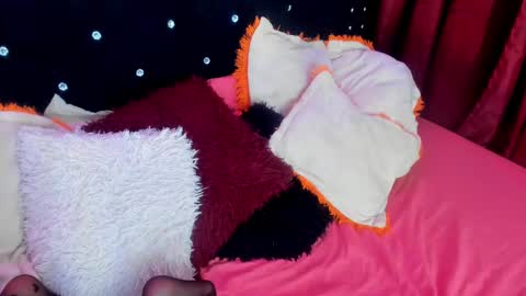 Diana Rojas  online show from 2, 3, 2025