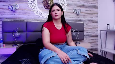 Snapshot of ivy_lux33 chatting on 22, 5, 2026 online show from 22, 5, 2026