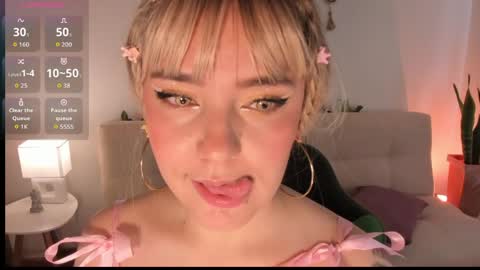 Snapshot of ivy_ragnar chatting on 23, 4, 2026 Pamela online show from 23, 4, 2026