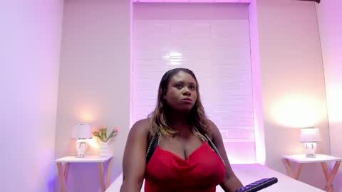 Snapshot of ivybennett chatting on 26, 2, 2026 IVANA online show from 26, 2, 2026