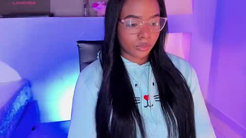 i v y  b l i s s online show from 30, 1, 2025