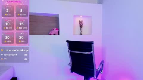 Snapshot of ivybliss8 chatting on 4, 3, 2025 i v y  b l i s s online show from 4, 3, 2025