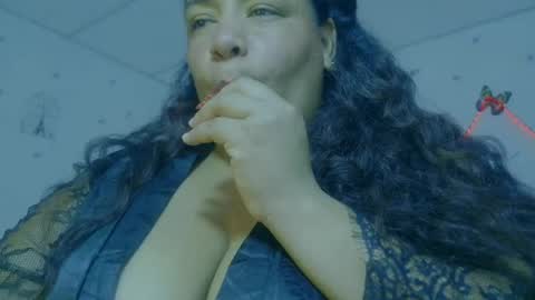 ivydesouza online show from 25, 6, 2026