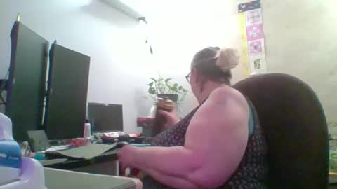 Snapshot of ivyjane3522 chatting on 14, 4, 2026 ivyjane3522 online show from 14, 4, 2026