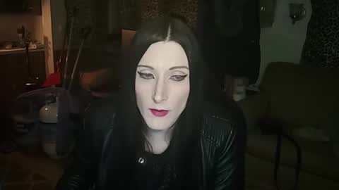 IvyRose499 online show from 2, 1, 2025