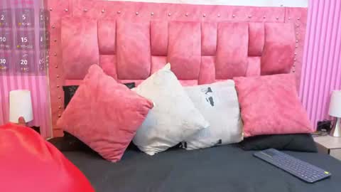 Snapshot of ivyxvelvet chatting on 8, 7, 2026 IVY online show from 8, 7, 2026