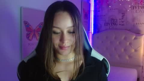 Snapshot of ivyy_crystal chatting on 28, 2, 2025 Ivy online show from 28, 2, 2025