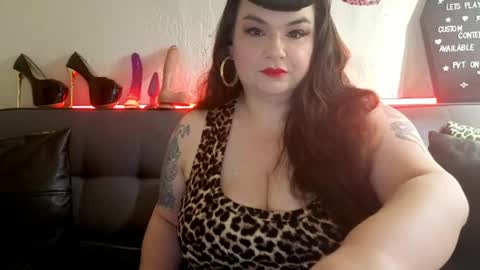 Snapshot of iwazsoaking1 chatting on 26, 7, 2026 Gwen LaCourt online show from 26, 7, 2026