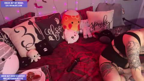 Muse hethey online show from 4, 10, 2025