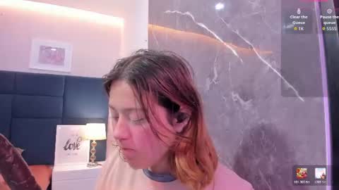 Snapshot of iza_grey chatting on 11, 7, 2026 Isa online show from 11, 7, 2026
