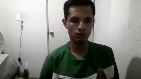 Snapshot of izmaelr chatting on 9, 4, 2026 Jonathan online show from 9, 4, 2026