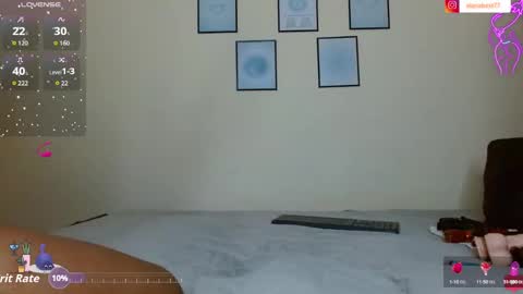 Izzabel Valentine online show from 26, 9, 2025