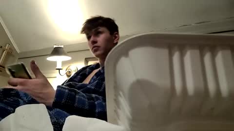 Snapshot of izzame2 chatting on 4, 2, 2025 Willis online show from 4, 2, 2025