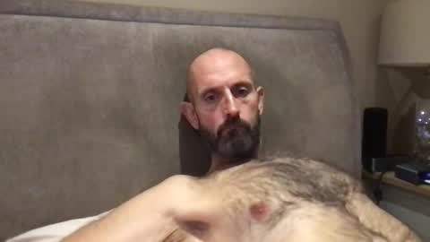 Snapshot of izzysboytoy1 chatting on 8, 11, 2025 izzysboytoy1 online show from 8, 11, 2025