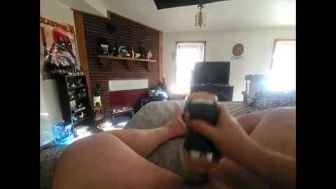 Snapshot of j77r77 chatting on 8, 3, 2025 Hard4u online show from 8, 3, 2025